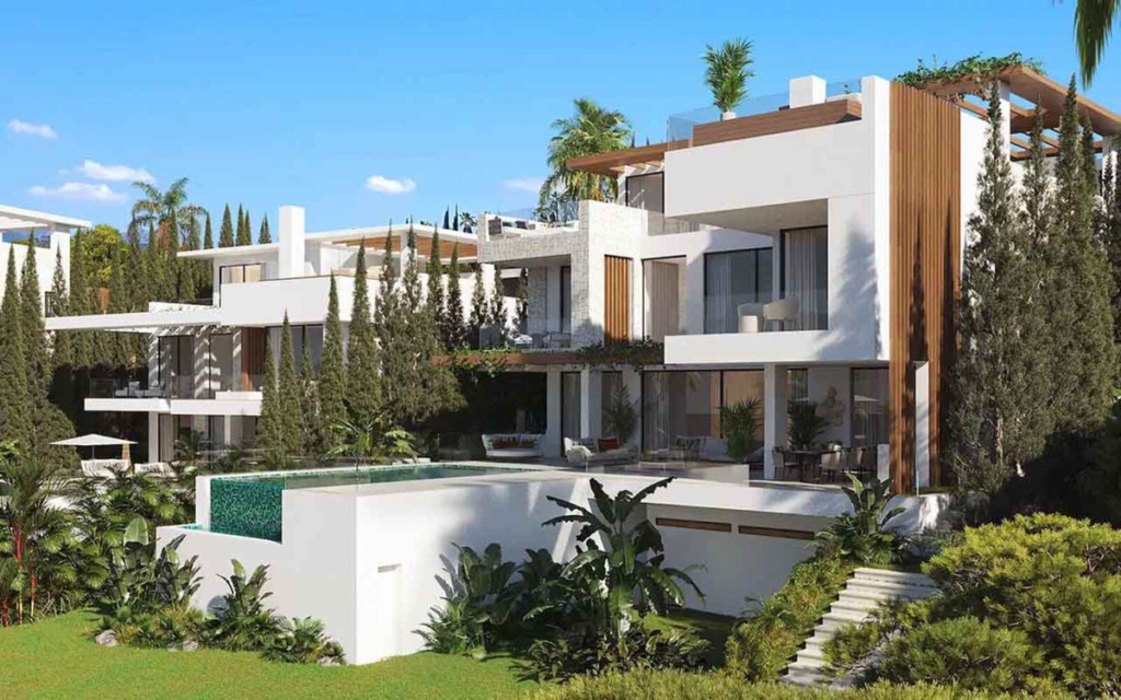 Detached Villa — New Golden Mile