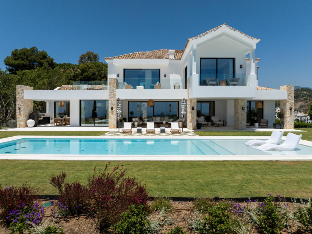 Detached Villa — Benahavís