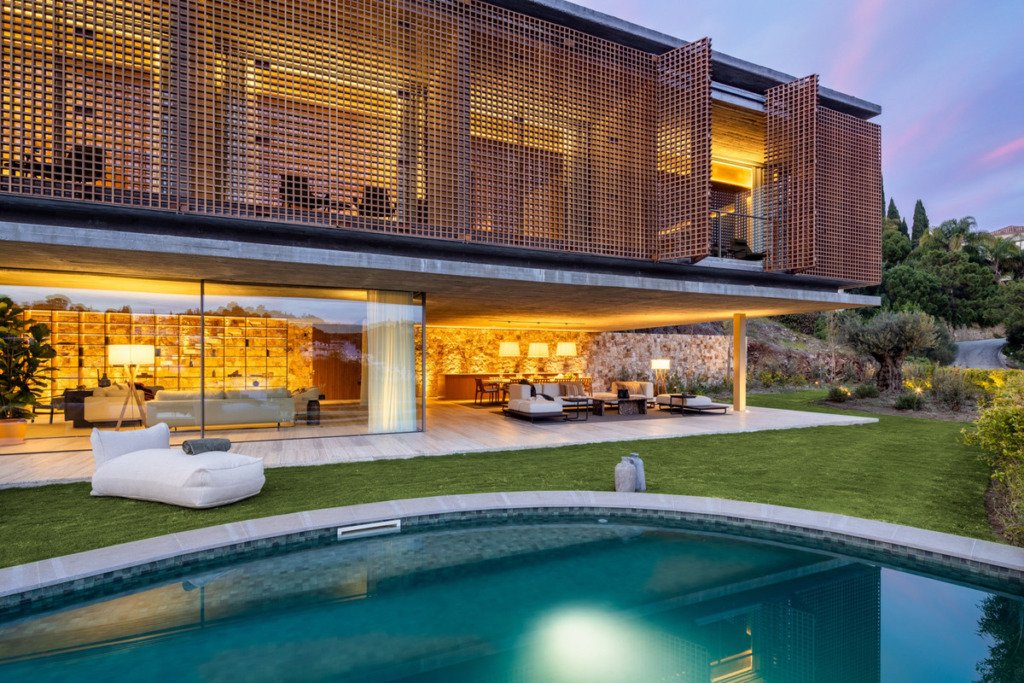Detached Villa — El Madroñal