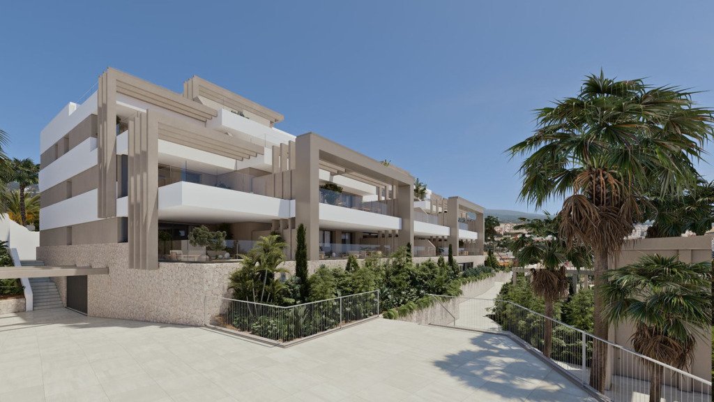 Apartamento Planta Baja — Estepona