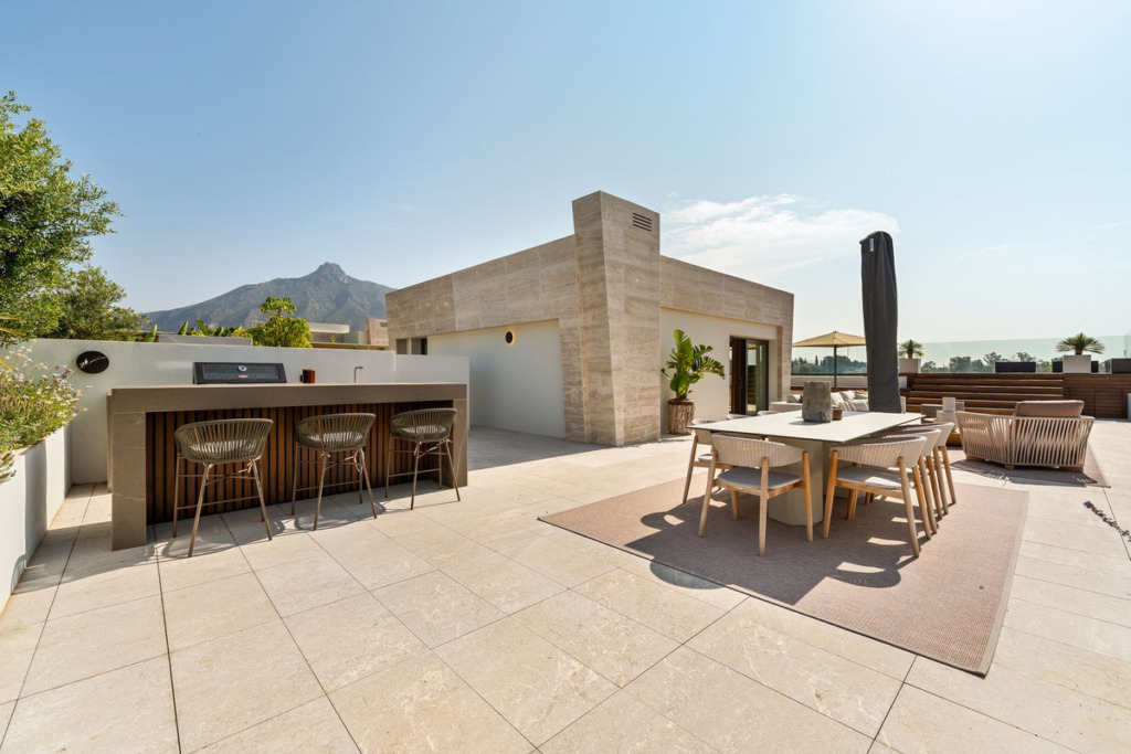 Villa – Chalet — Marbella
