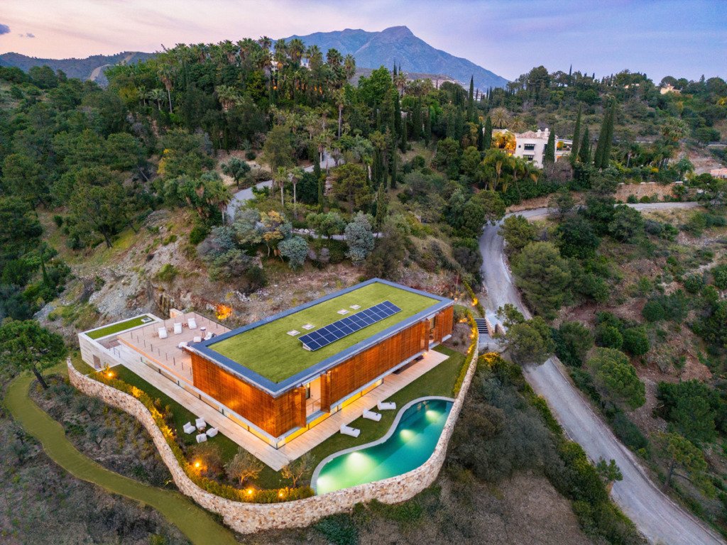 Detached Villa — El Madroñal