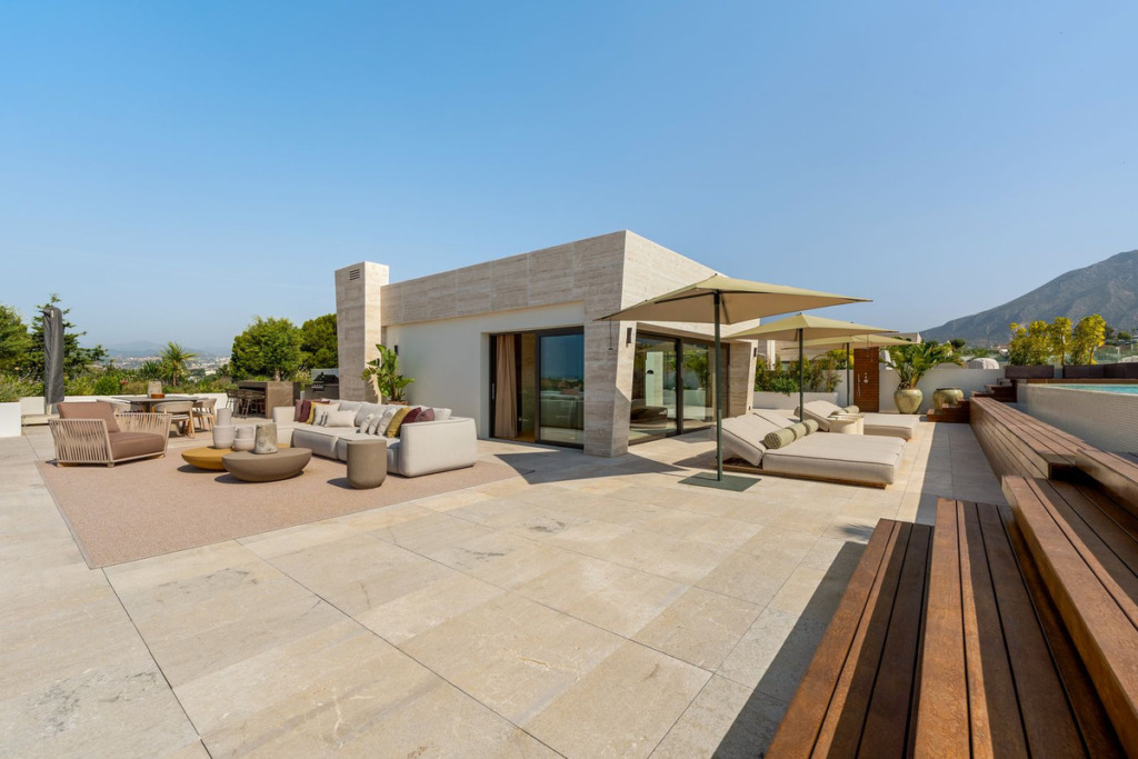 Villa – Chalet — Marbella