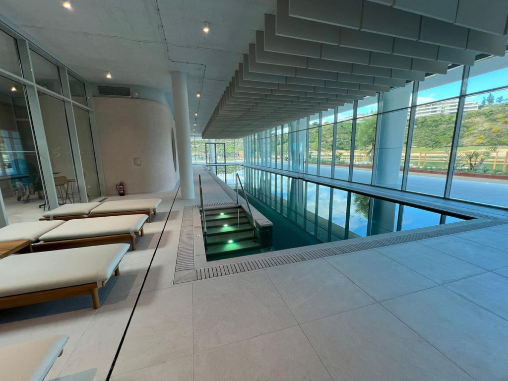 Middle Floor Apartment — Benahavís