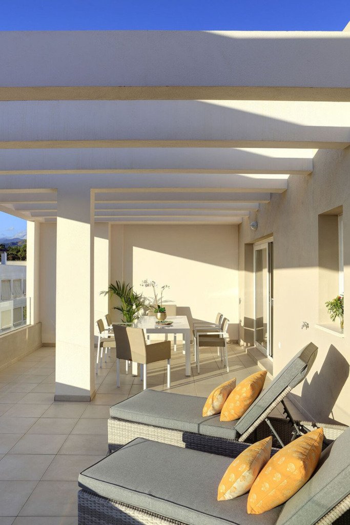 Middle Floor Apartment — Nueva Andalucía