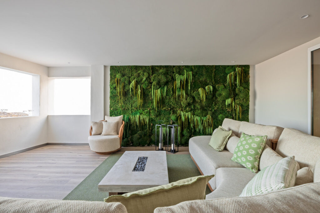 Middle Floor Apartment — Puerto Banús