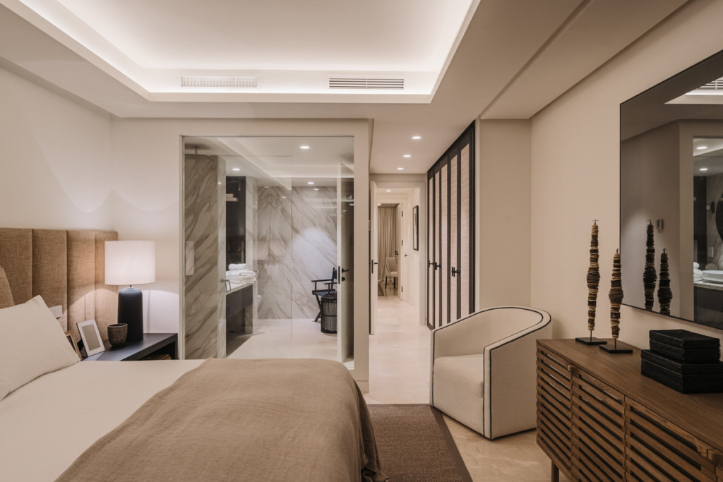 Middle Floor Apartment — The Golden Mile