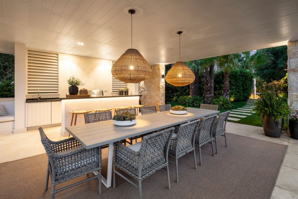 Villa – Chalet — Nueva Andalucía