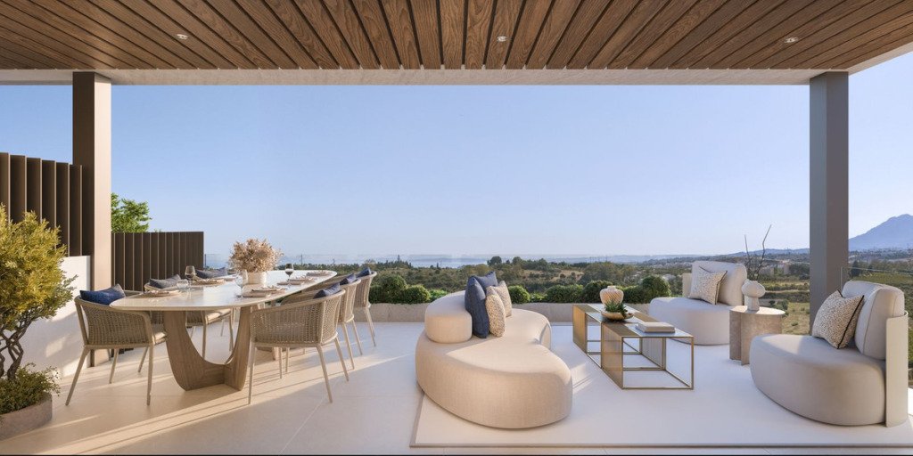 Апартамент средний этаж — Estepona