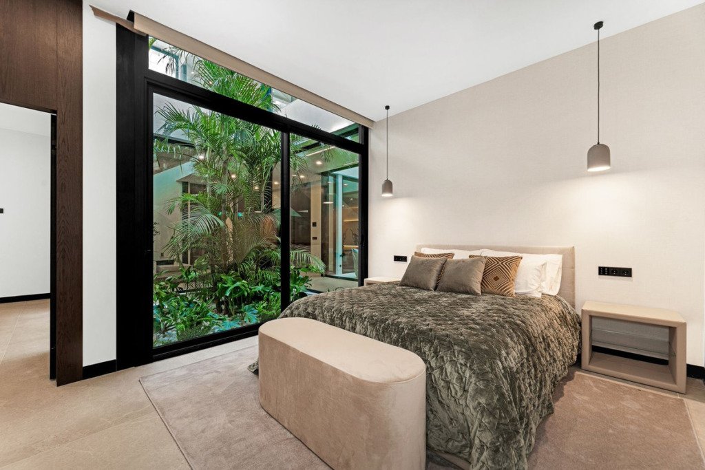 Villa – Chalet — El Madroñal