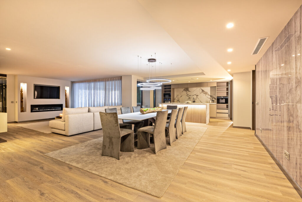 Middle Floor Apartment — Puerto Banús