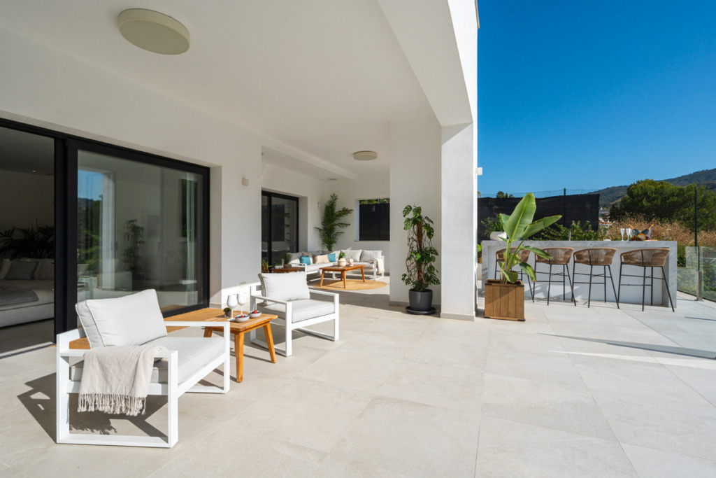 Detached Villa — Elviria
