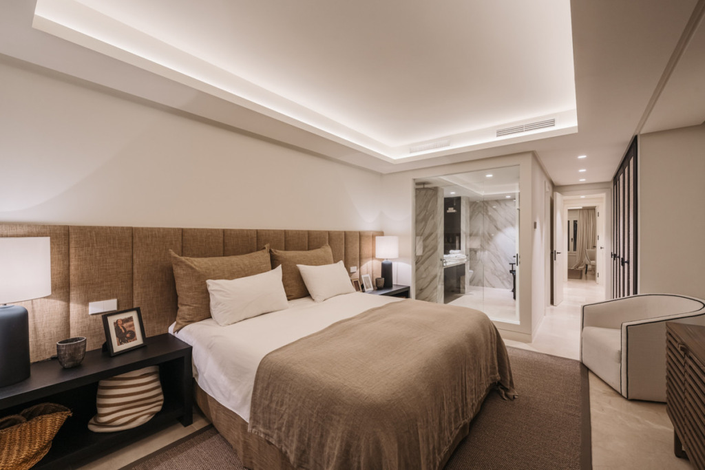 Middle Floor Apartment — The Golden Mile