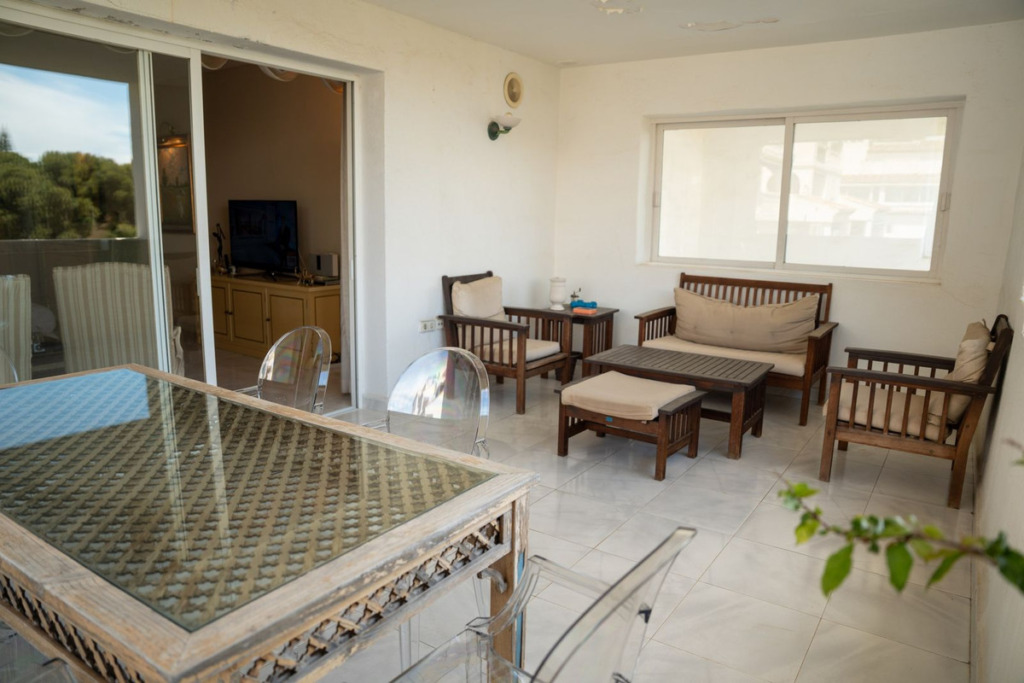 Apartamento Planta Media — Puerto Banús