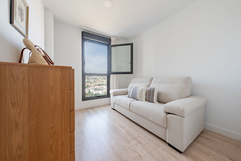 Middle Floor Apartment — Málaga