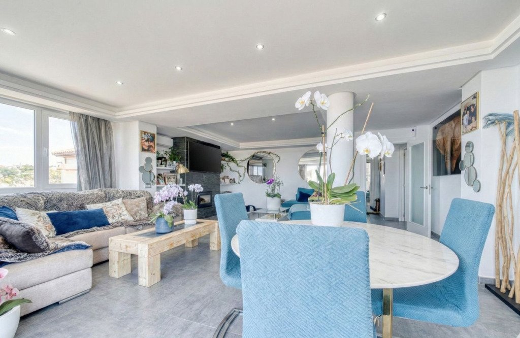 Villa – Chalet — Estepona