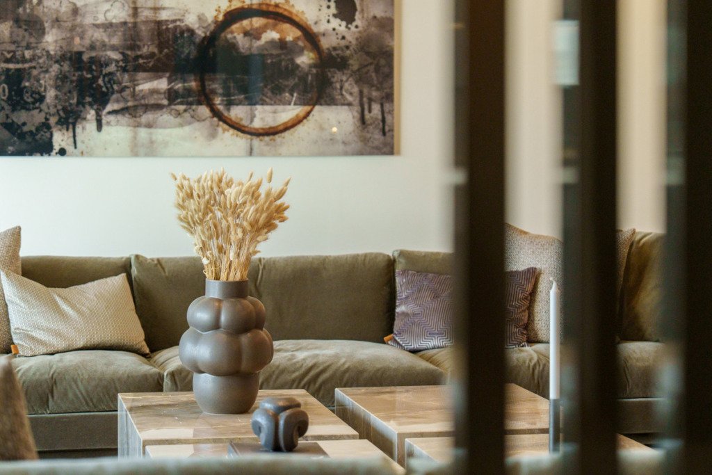 Detached Villa — The Golden Mile