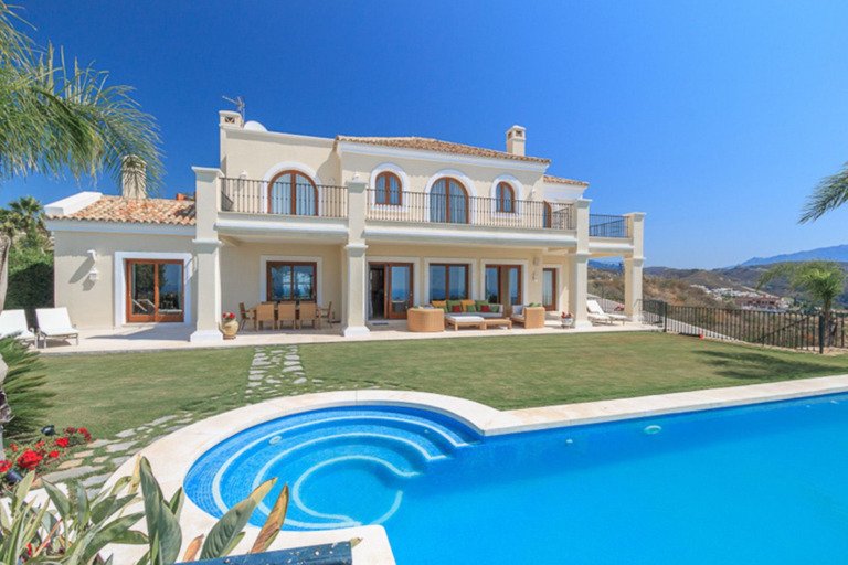 Detached Villa — Los Flamingos