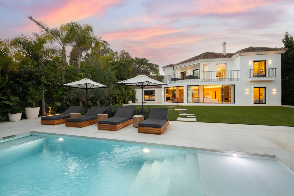 Detached Villa — Marbella