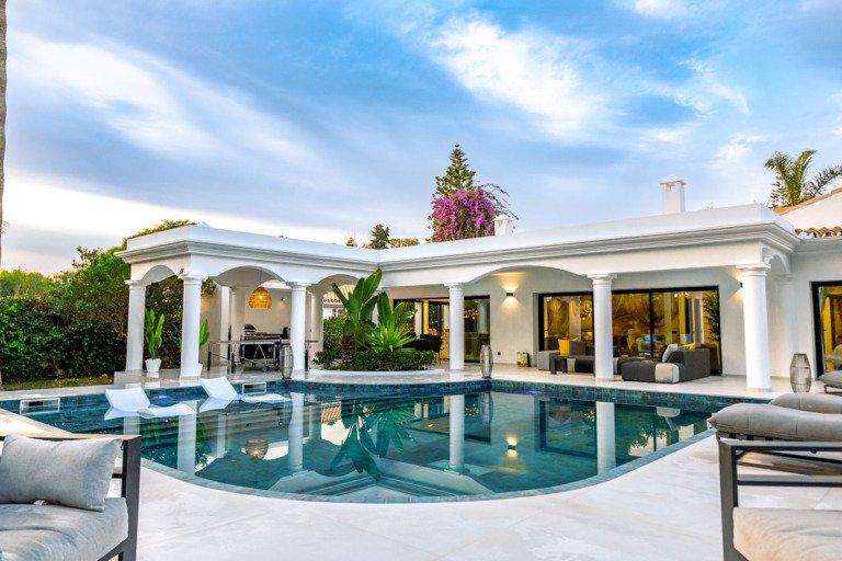 Villa – El Paraiso