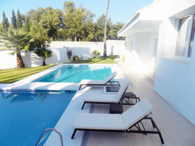 Detached Villa — Puerto Banús