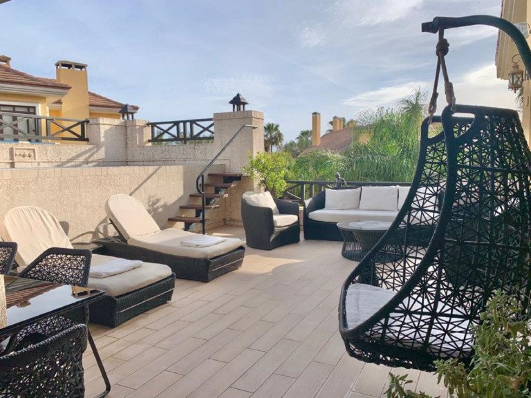 Penthouse Duplex — Puerto Banús