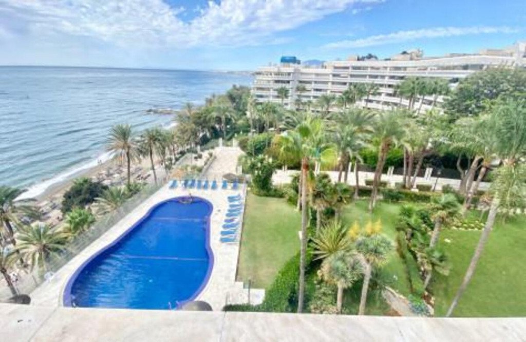 Apartamento Planta Media — Marbella