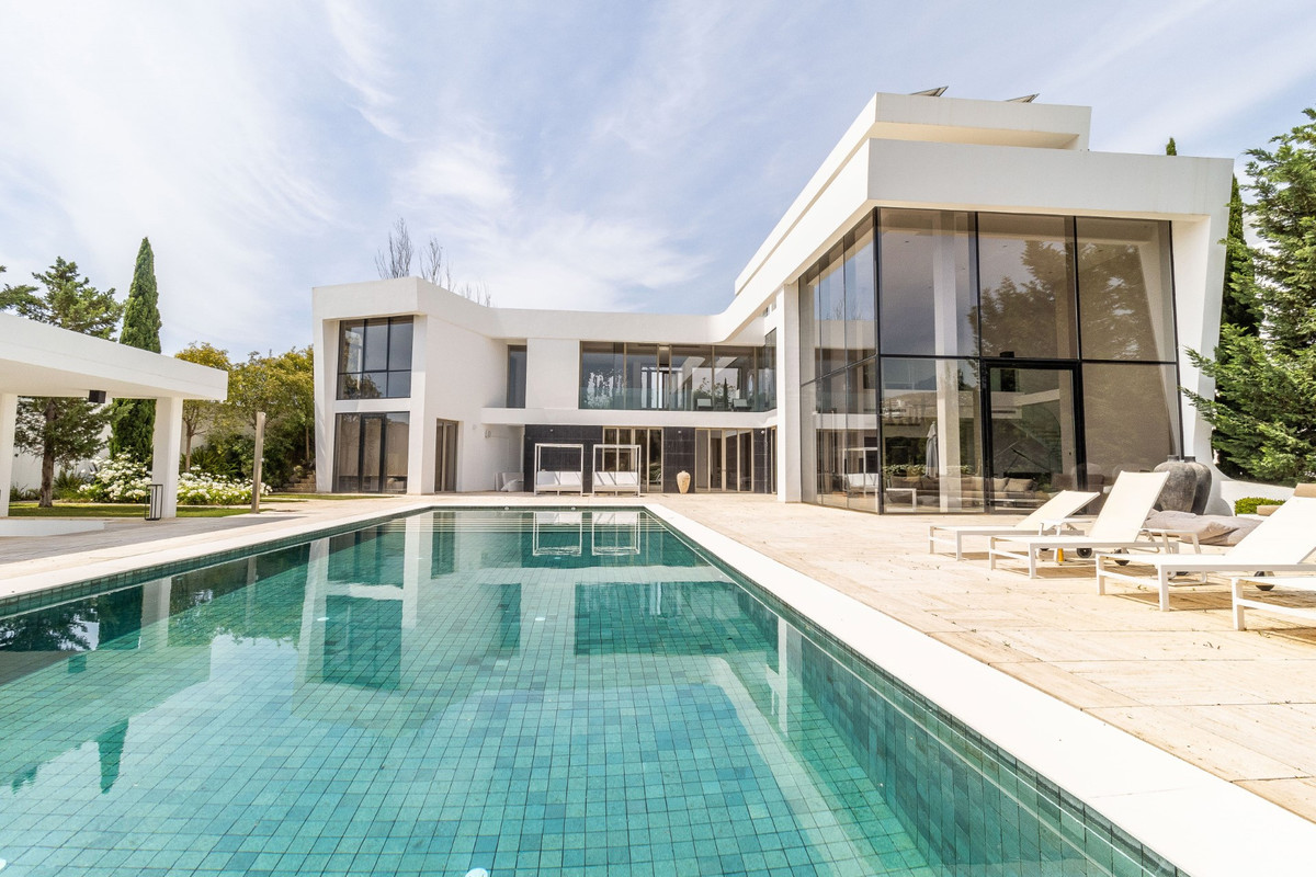 Detached Villa — Benahavís