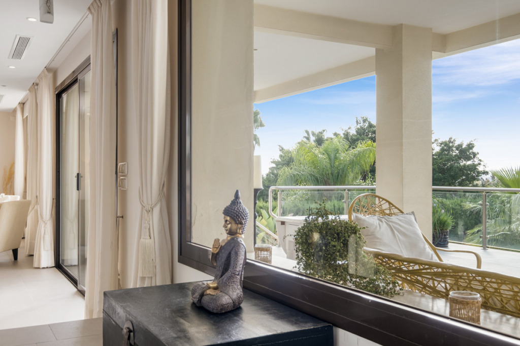 Villa – Chalet — Nueva Andalucía