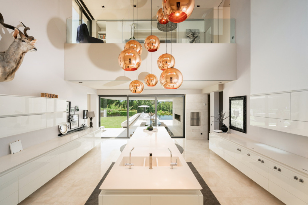 Detached Villa — Marbella