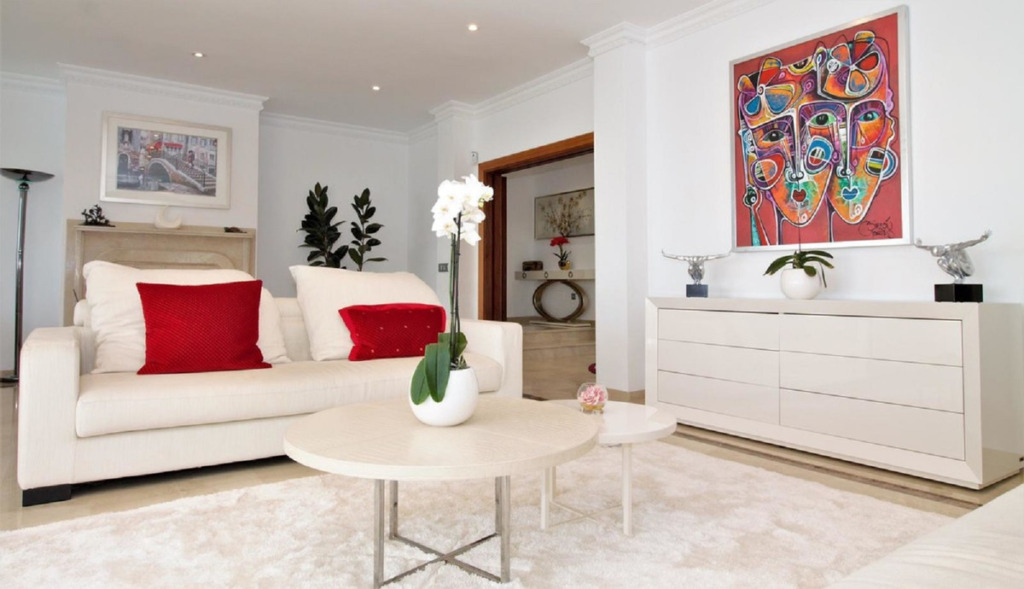 Detached Villa — El Paraiso