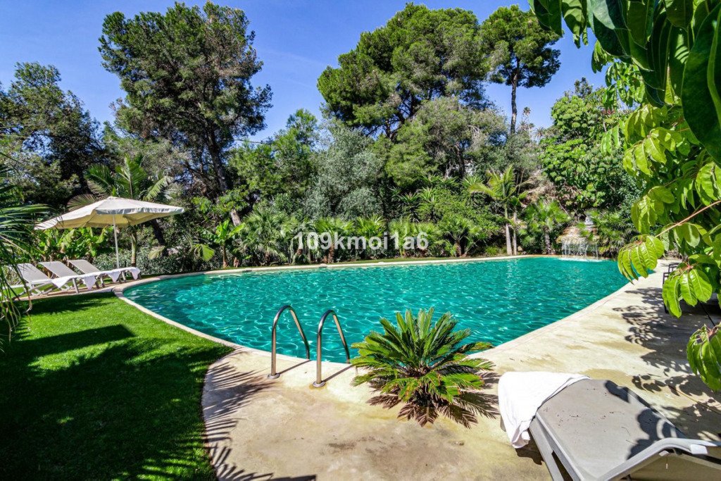 Villa – Chalet — Río Real