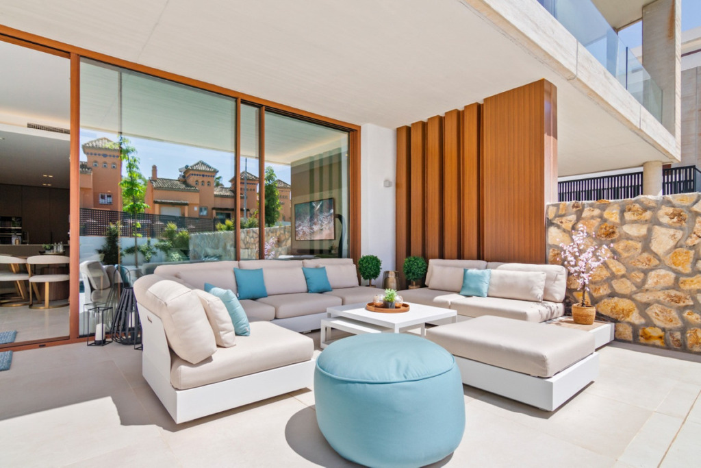 Villa – Chalet — The Golden Mile