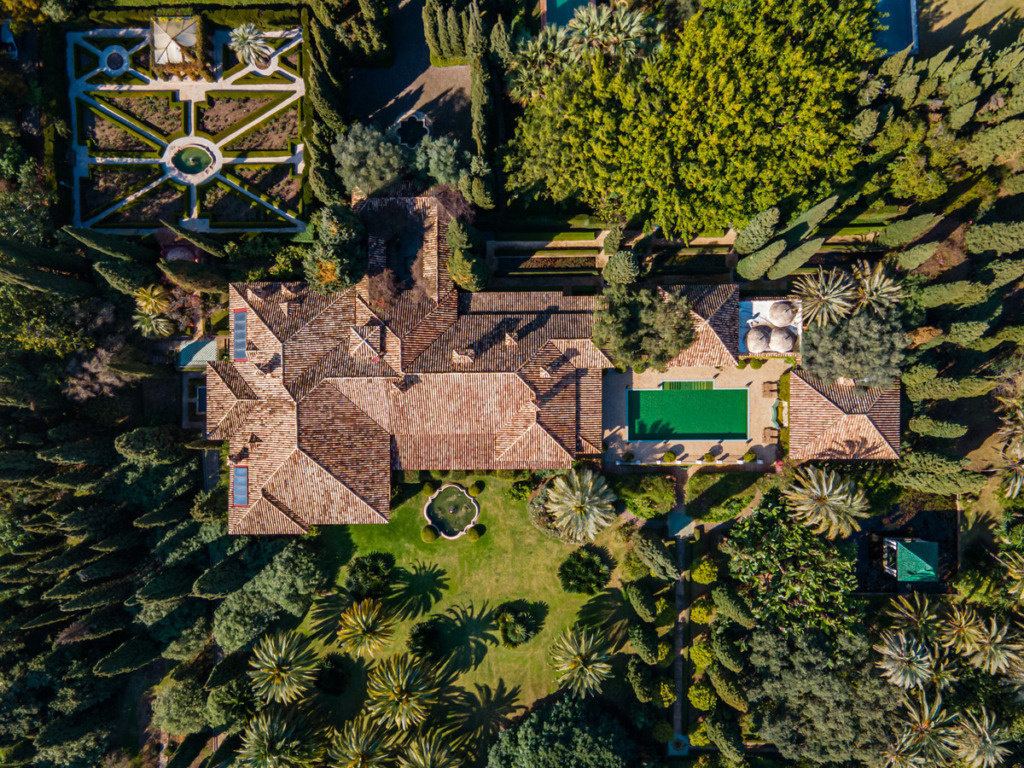 Detached Villa — The Golden Mile
