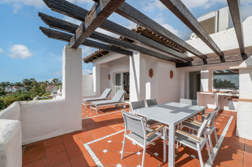 Penthouse Duplex — Puerto Banús