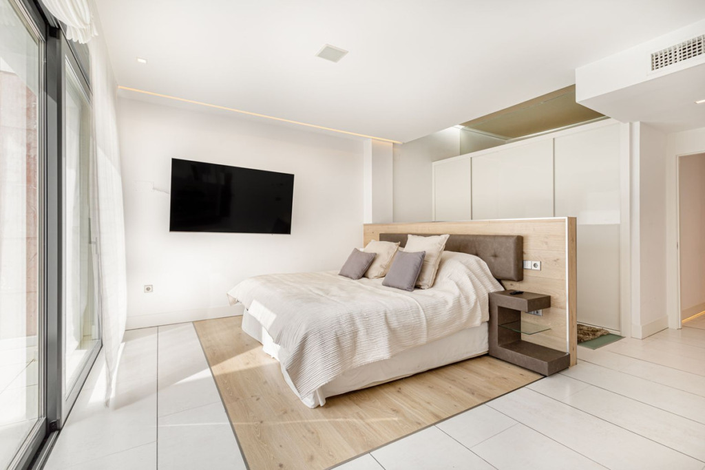 Ground Floor Apartment — Puerto Banús