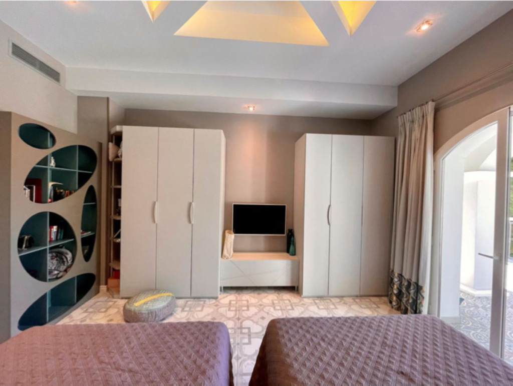 Detached Villa — Marbella