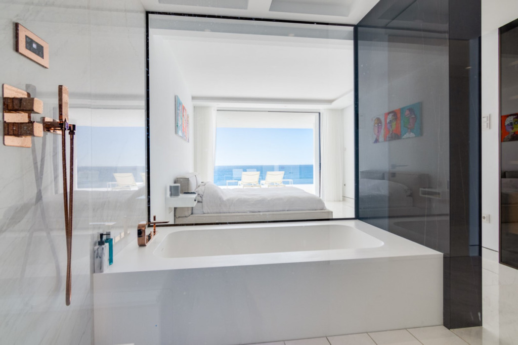 Apartamento Planta Media — Estepona