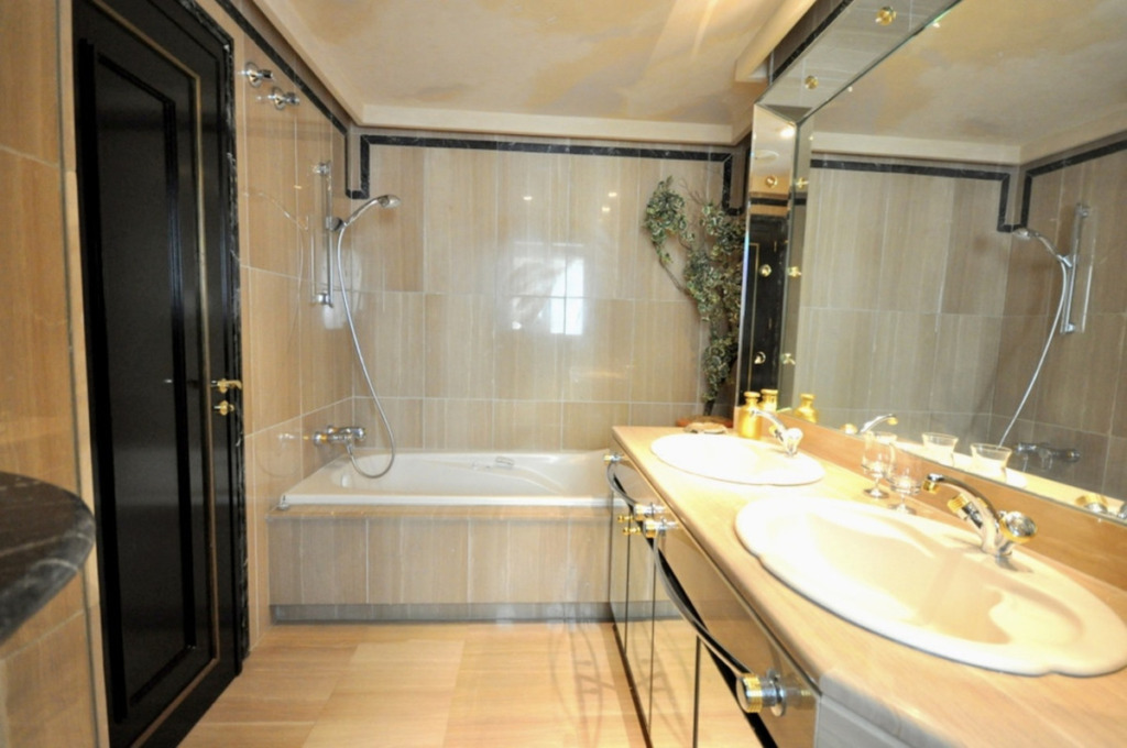 Middle Floor Apartment — The Golden Mile