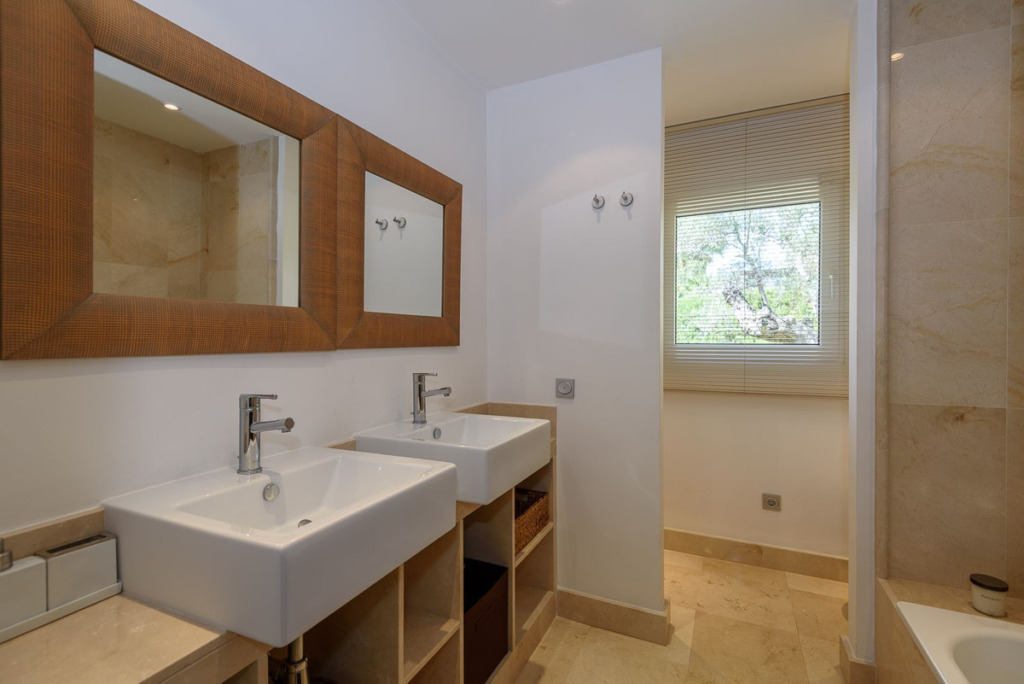 Villa – Chalet — Los Monteros