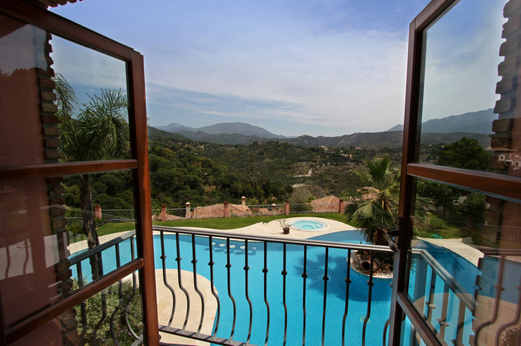 Villa – Chalet — El Madroñal