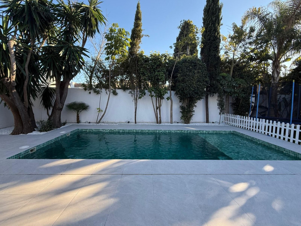 Detached Villa — El Paraiso