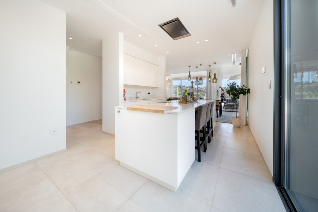 Villa – Chalet — Estepona