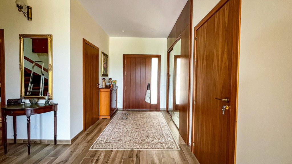 Villa – Chalet — El Rosario