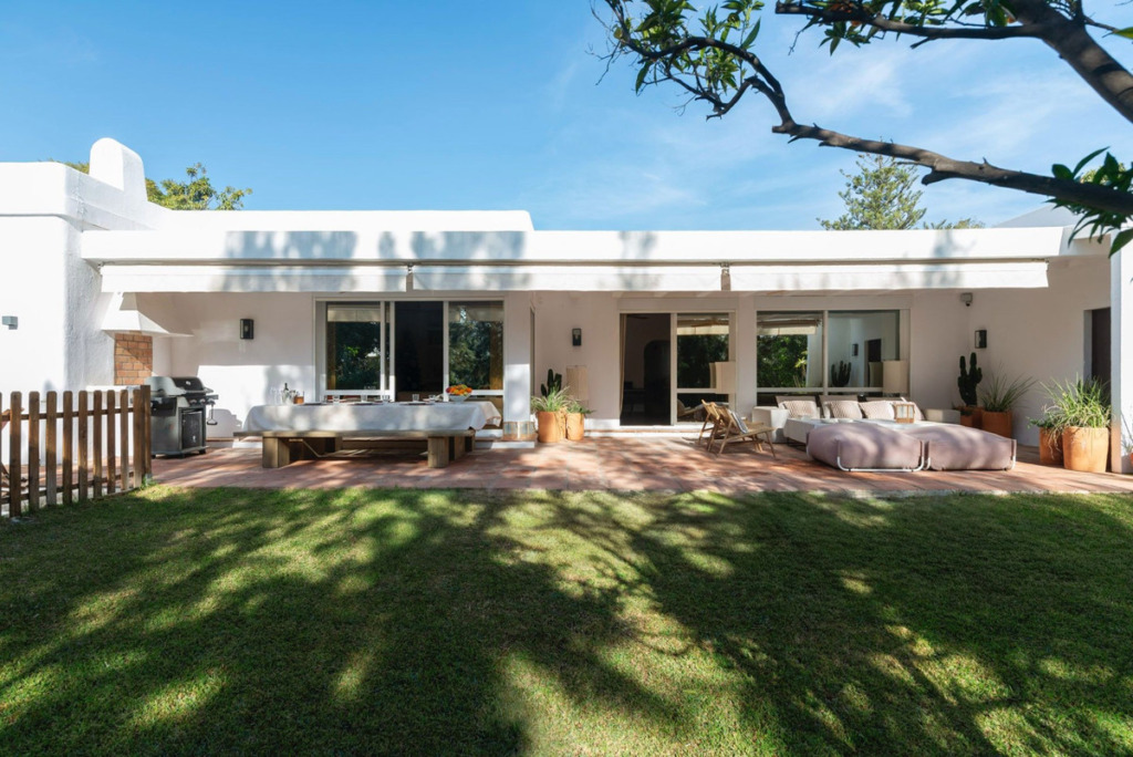 Detached Villa — Guadalmina Alta