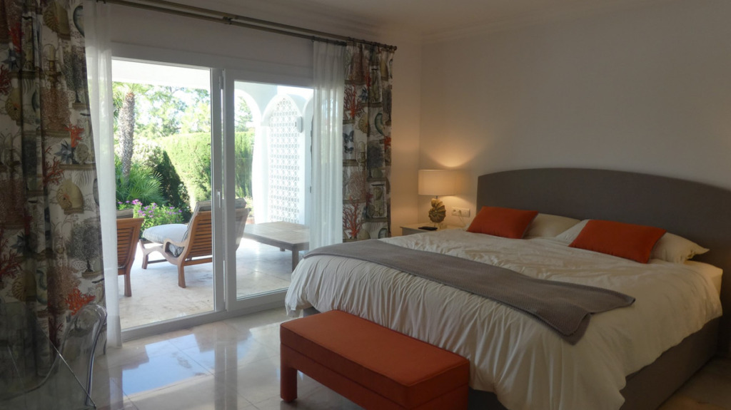Detached Villa — Estepona