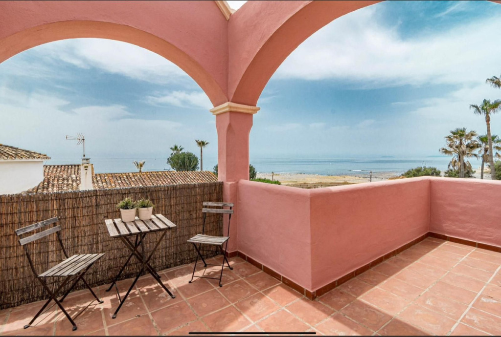 Villa – Chalet — Marbella