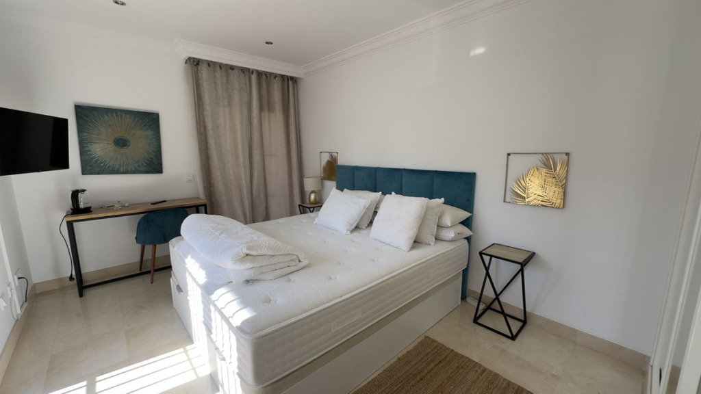 Villa – Chalet — Las Chapas
