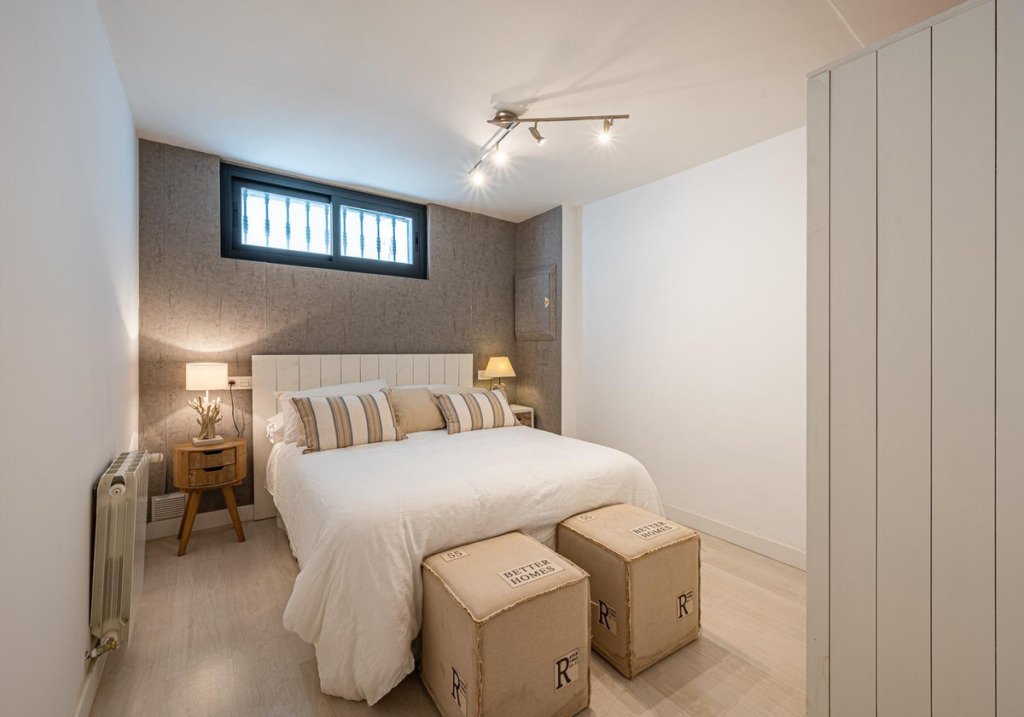 Villa – Chalet — Nueva Andalucía