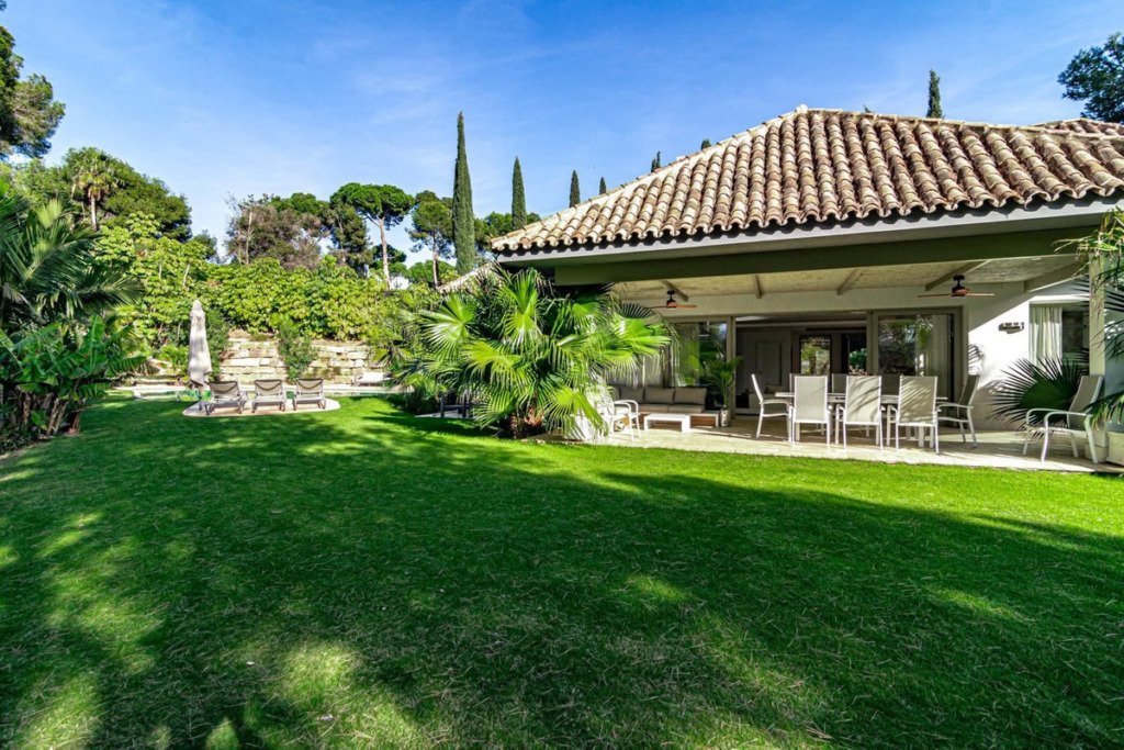 Detached Villa — Río Real